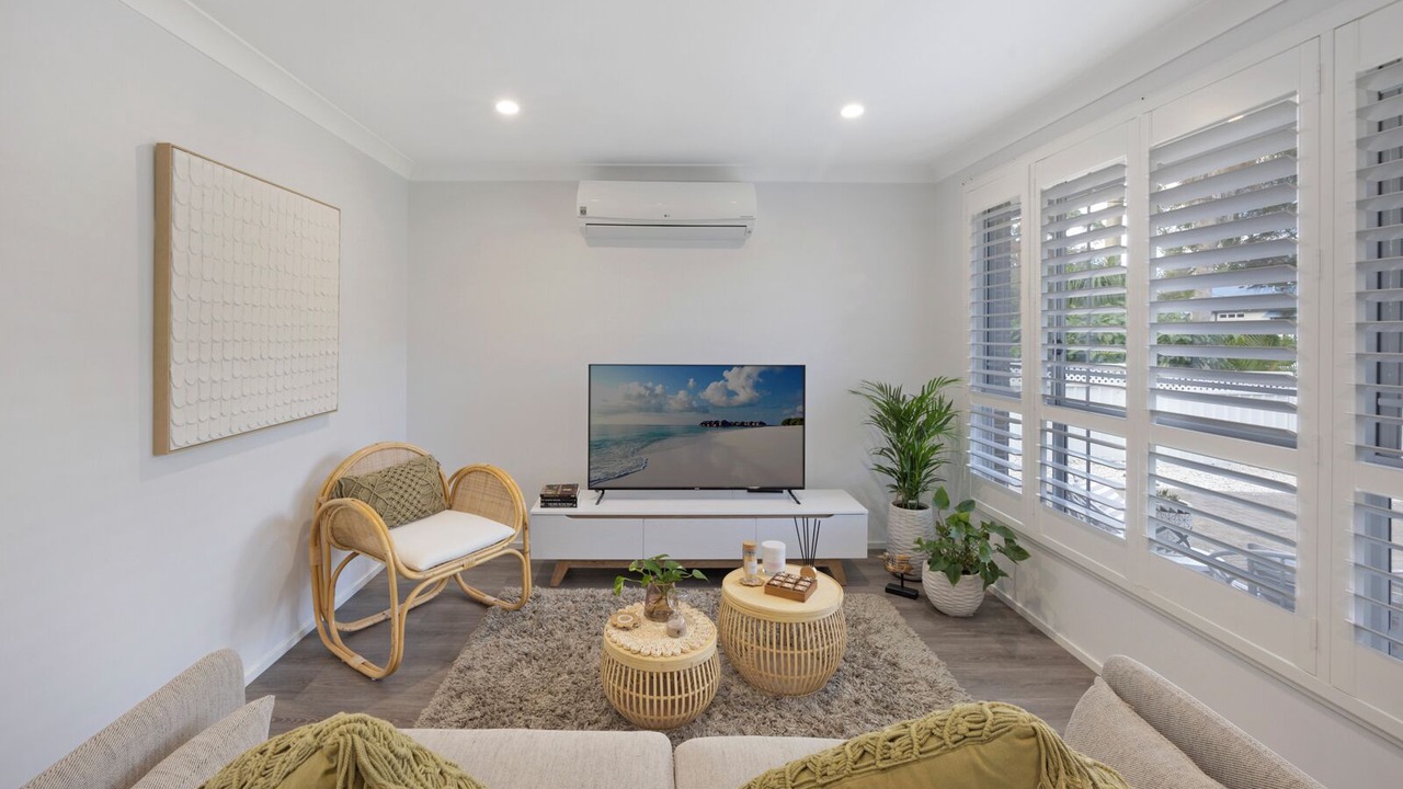 Photo of Livingroom in Mannering Park