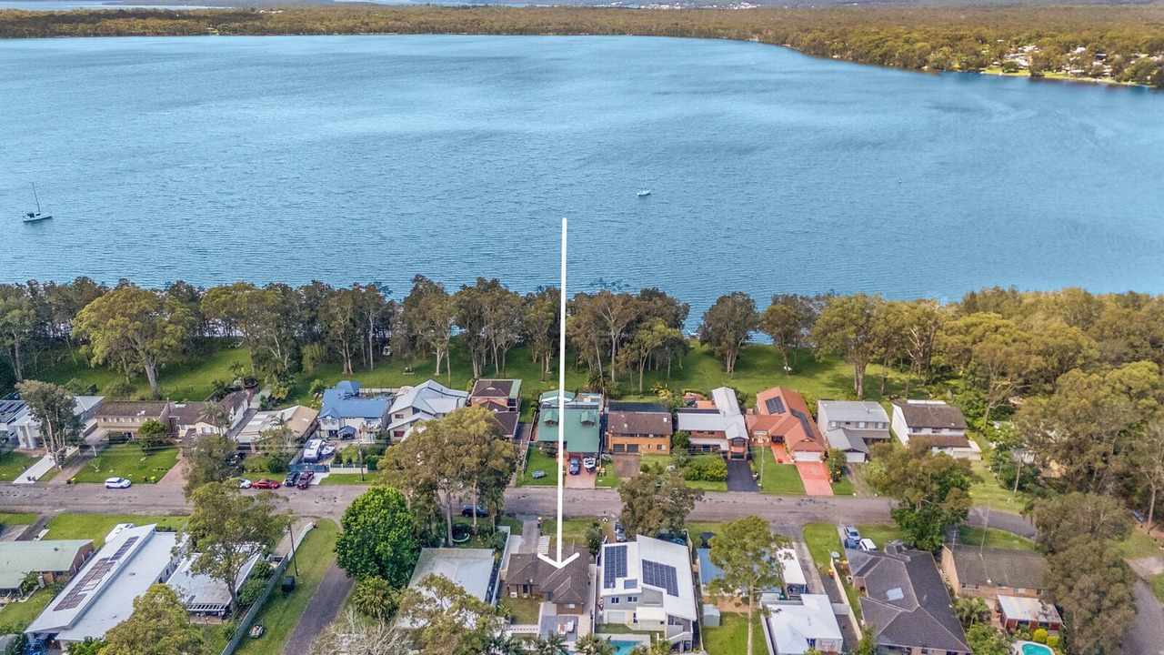 Photo of Outdoor in Mannering Park