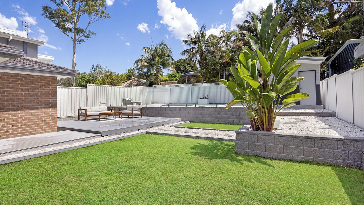 Photo of Outdoor in Mannering Park