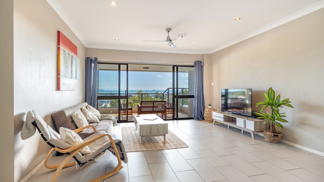Photo of Livingroom in Cannonvale