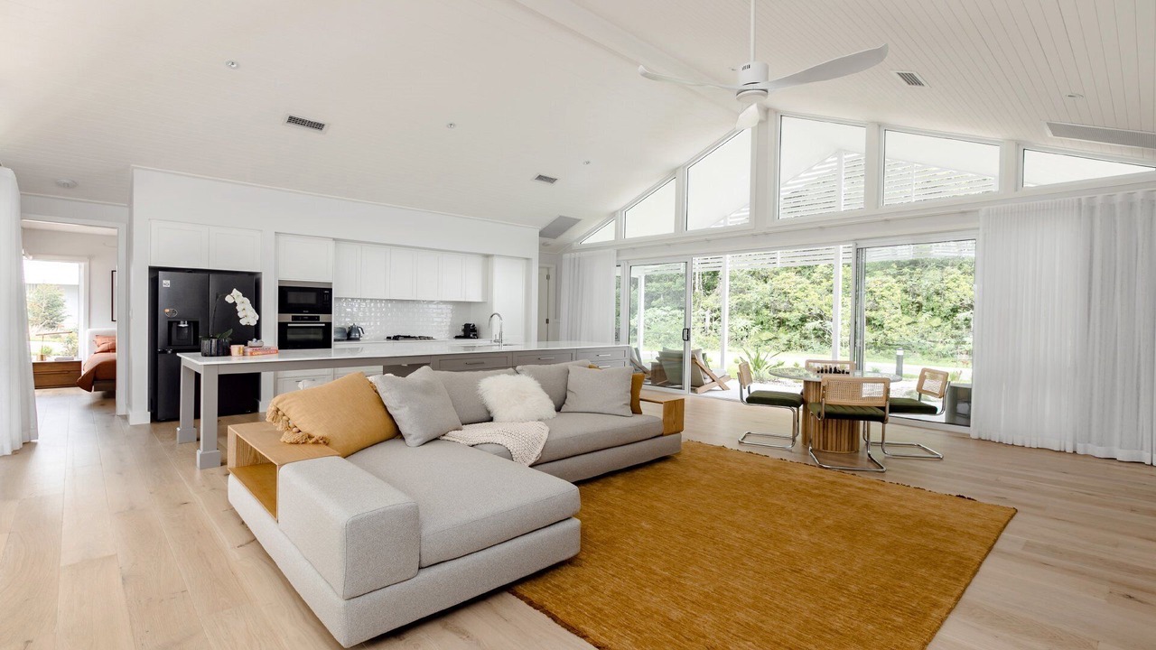 Photo of Livingroom in Avoca Beach