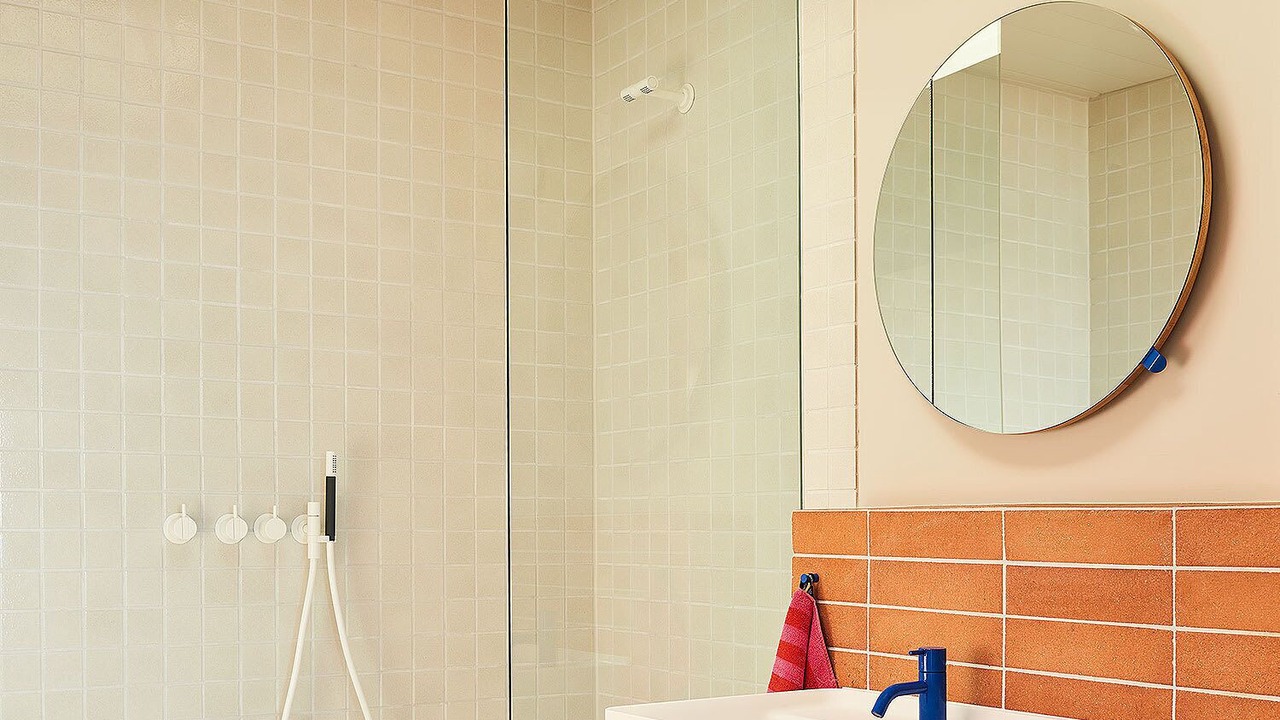 Photo of Bathroom in Eastern View