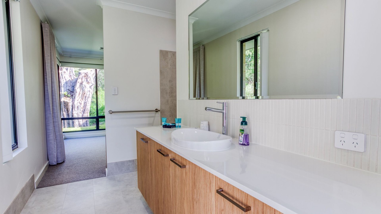 Photo of Bathroom in Abbey