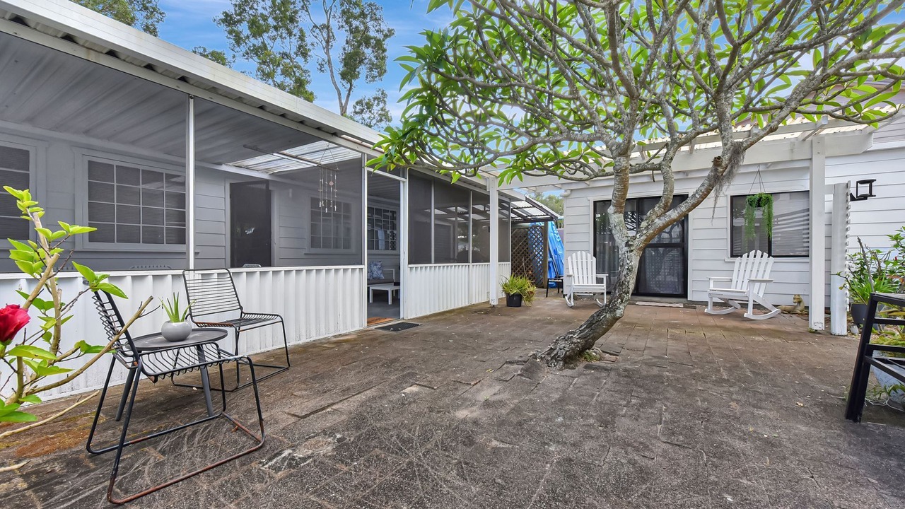 Photo of Patio Balcony in Taylors Beach