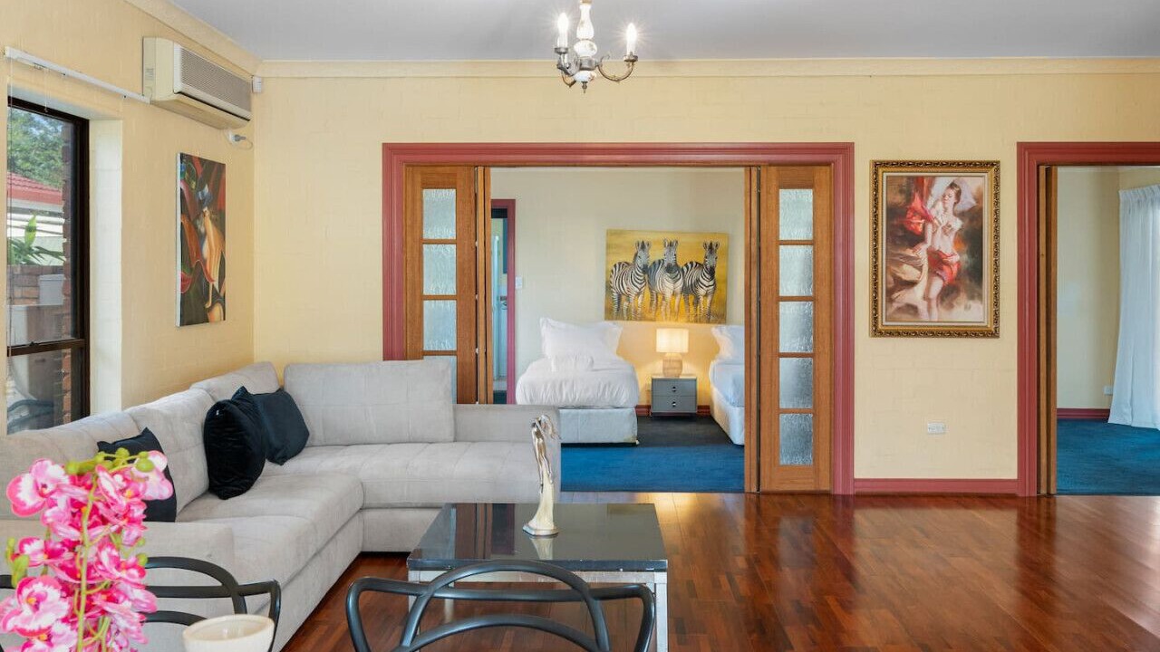 Photo of Livingroom in Macgregor