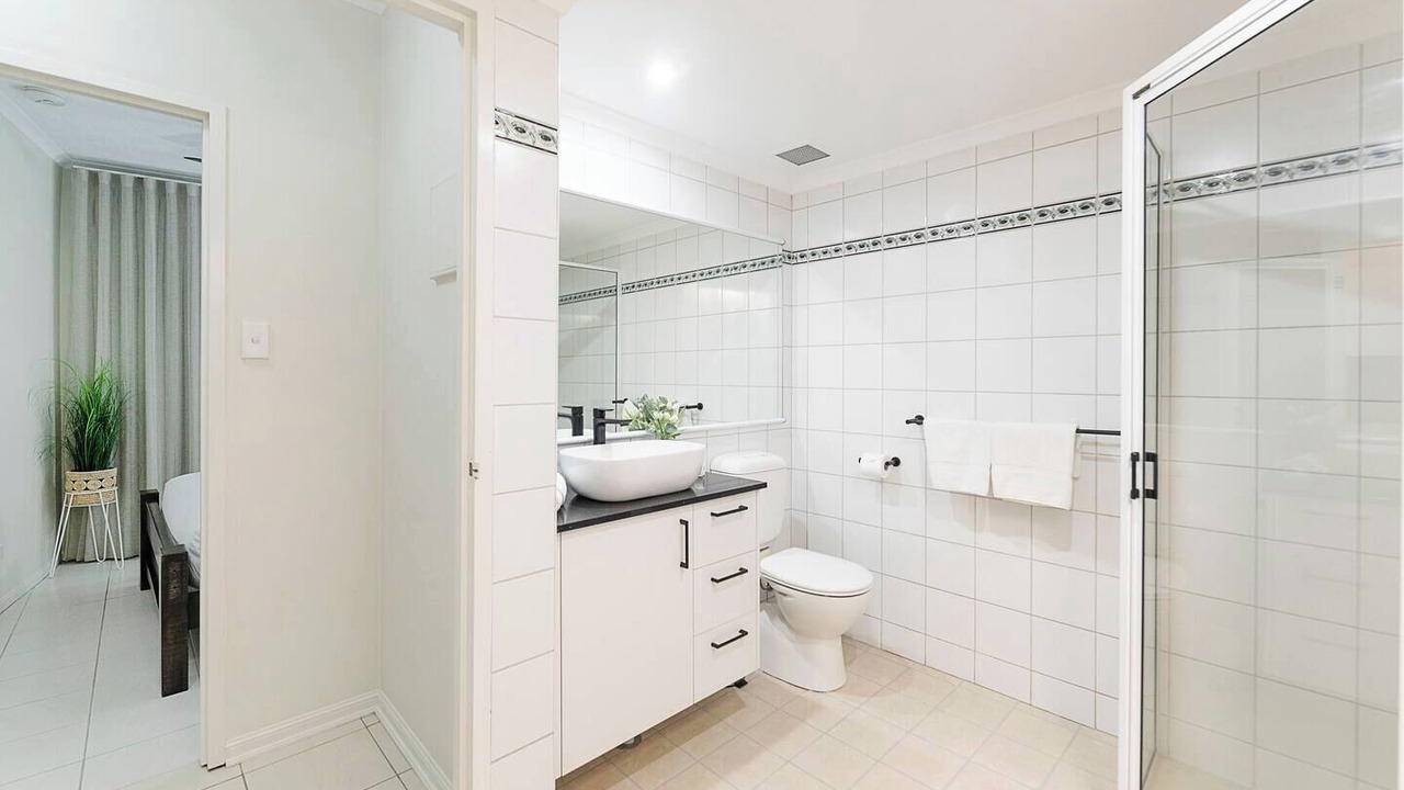 Photo of Bathroom in Larrakeyah