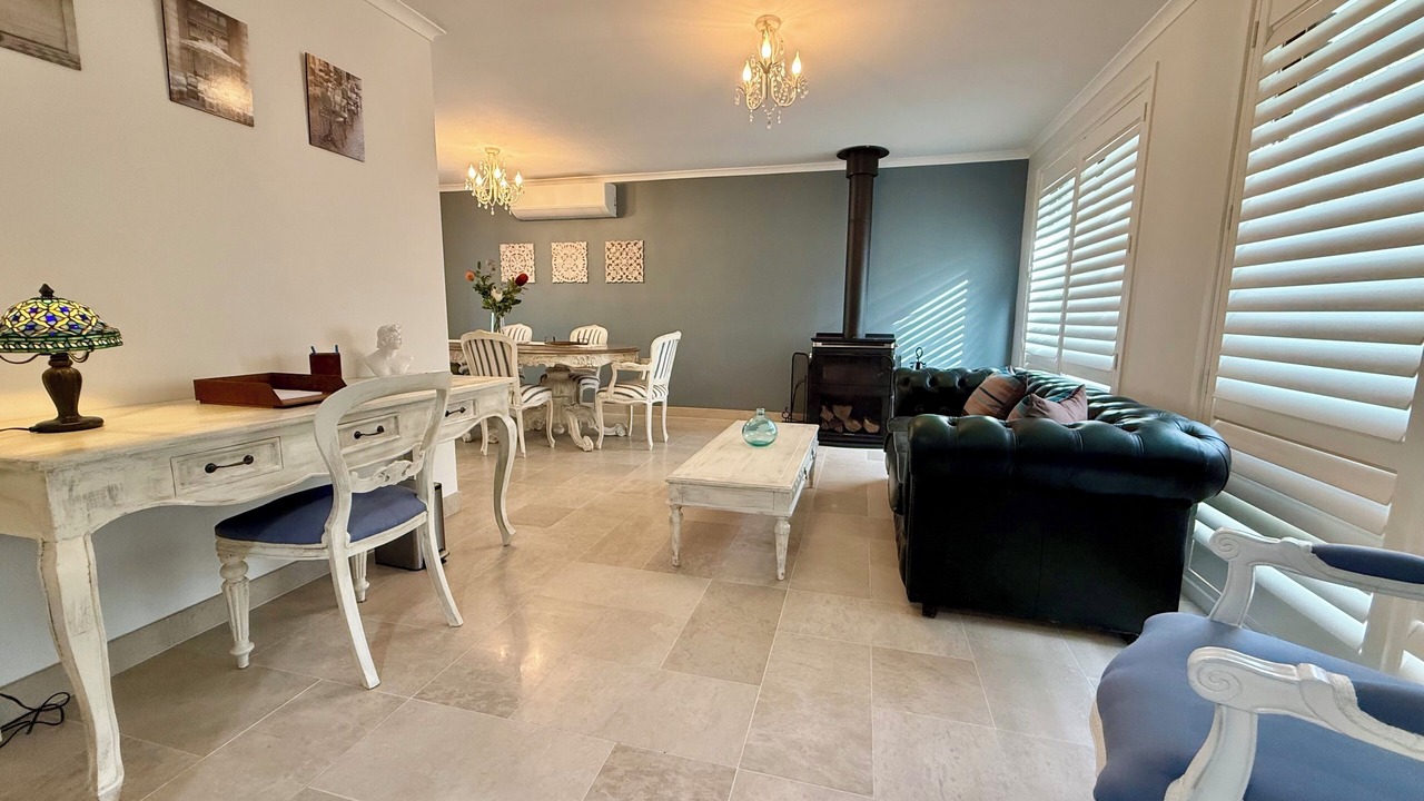 Photo of Livingroom in Welby
