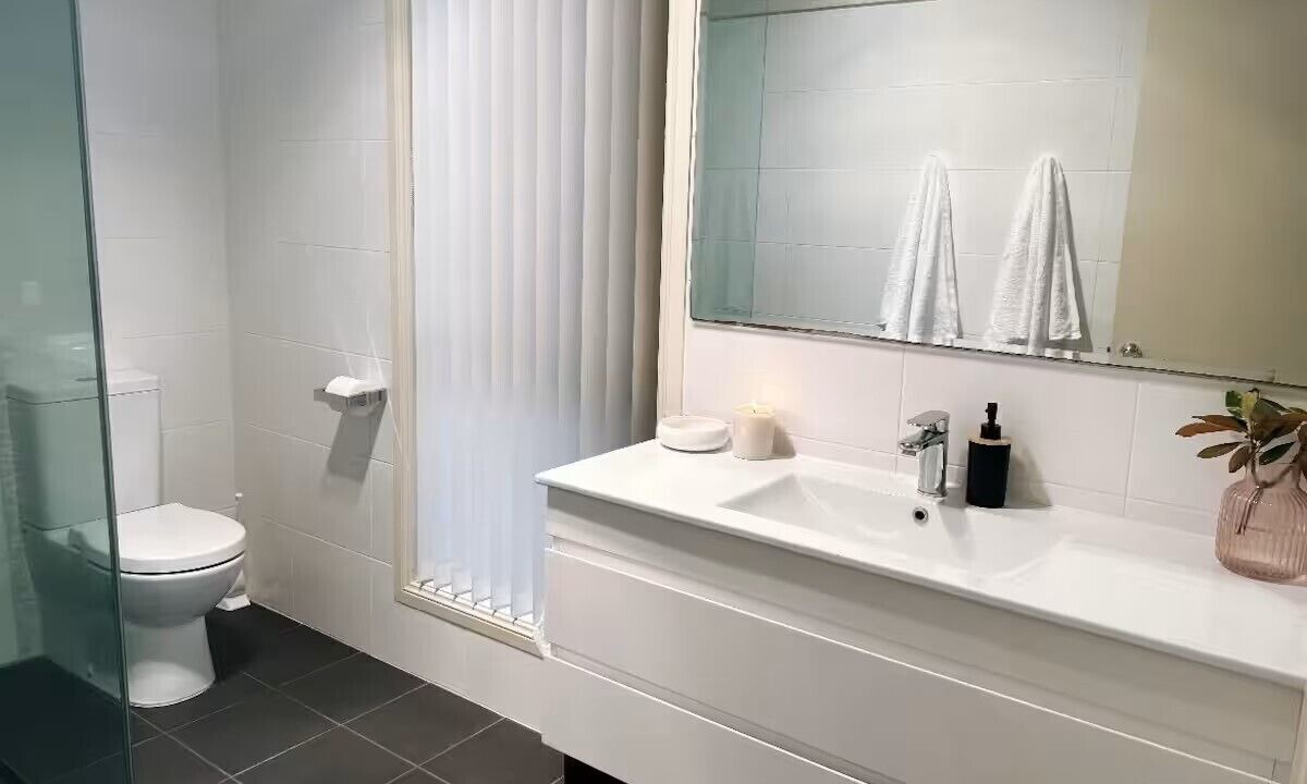 Photo of Bathroom in Dubbo East