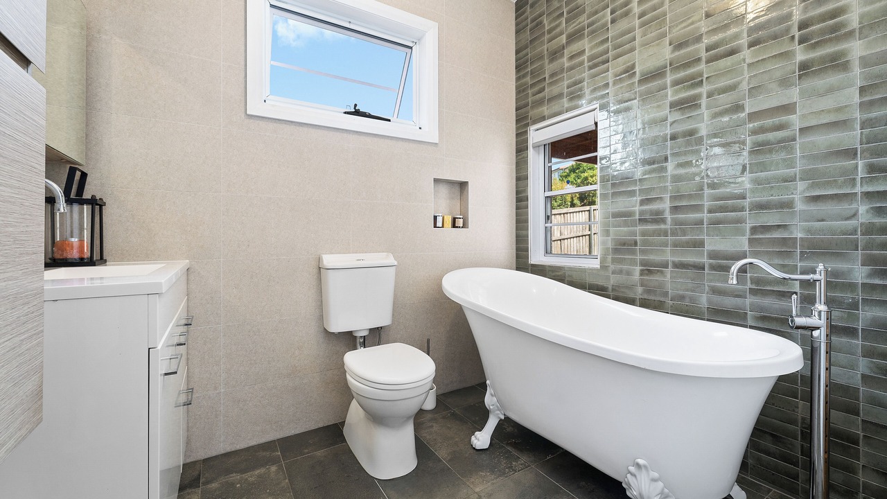 Photo of Bathroom in Stanwell Tops