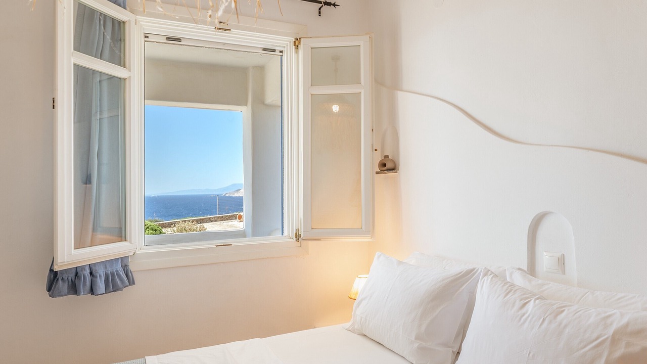 Photo of Bedroom in Kini