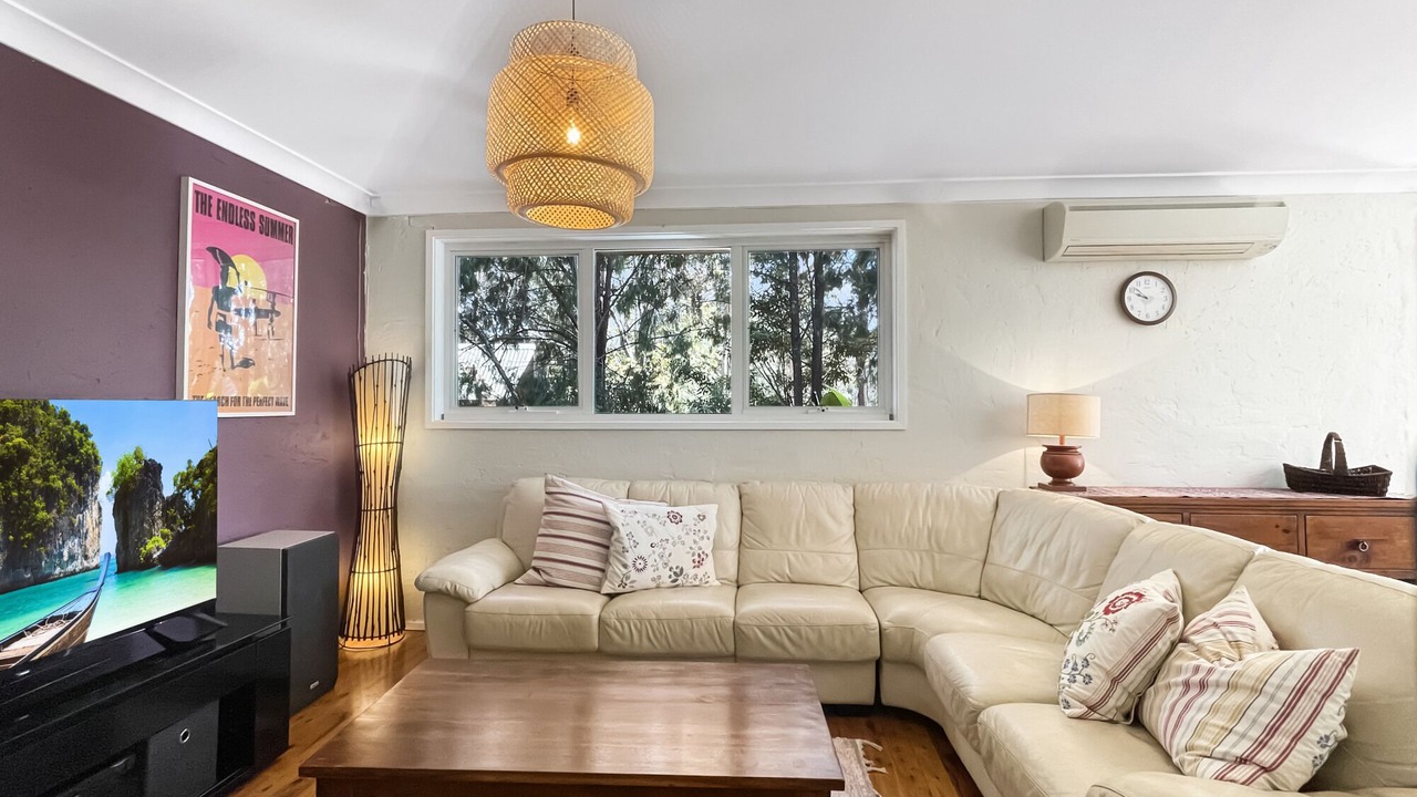 Photo of Livingroom in Mossy Point