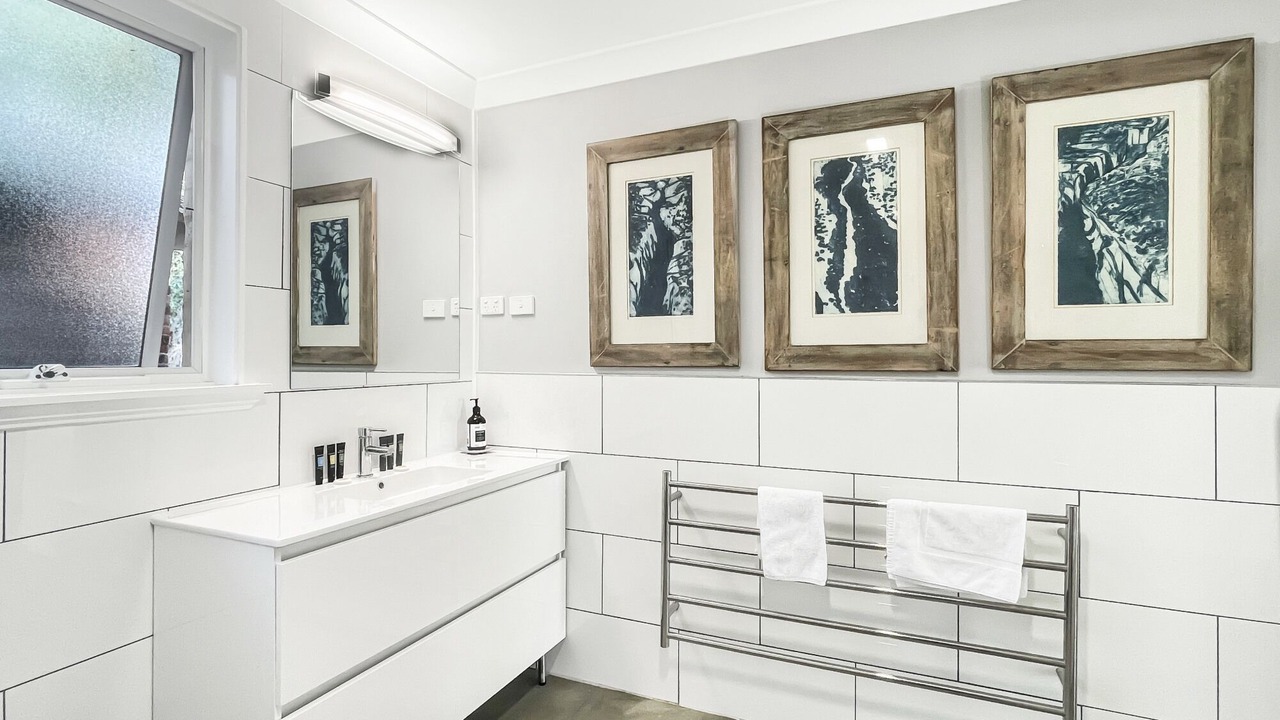 Photo of Bathroom in Mossy Point
