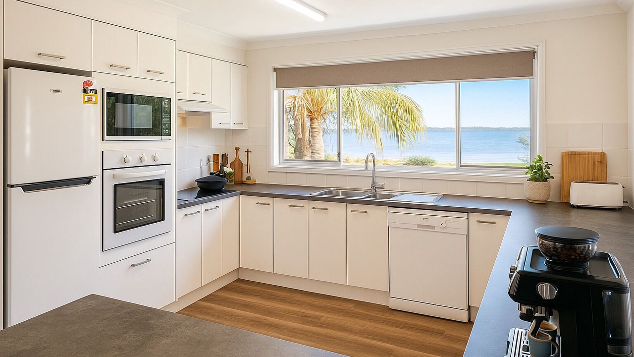 Photo of Kitchen in Berkeley Vale
