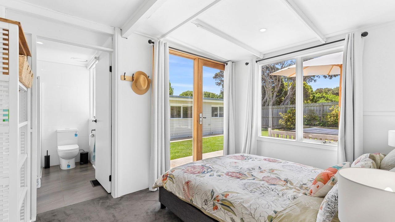 Photo of Bedroom in Point Lonsdale