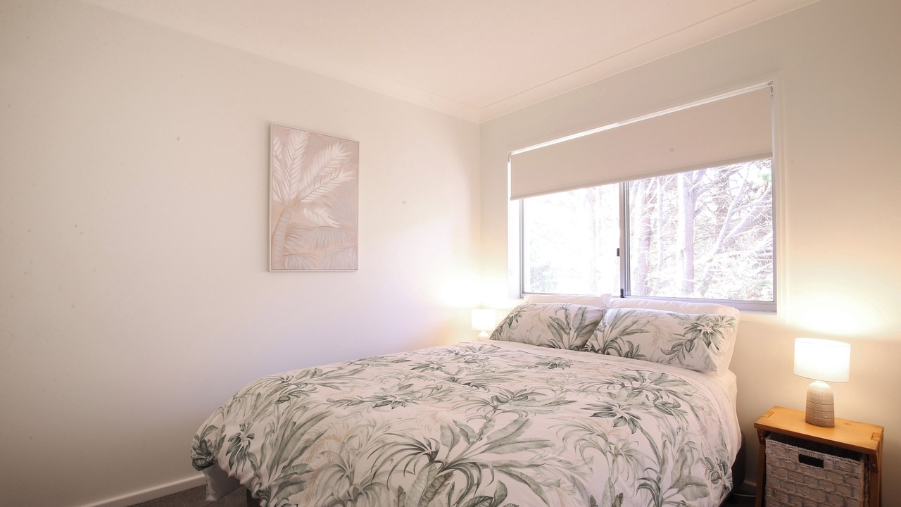 Photo of Bedroom in Surfside