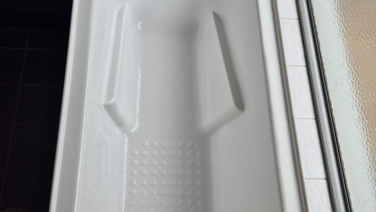 Photo of Bathroom in Peppermint Grove Beach