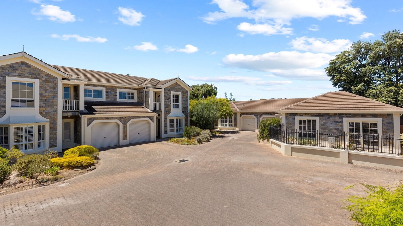 Photo of Outdoor in Glenelg South