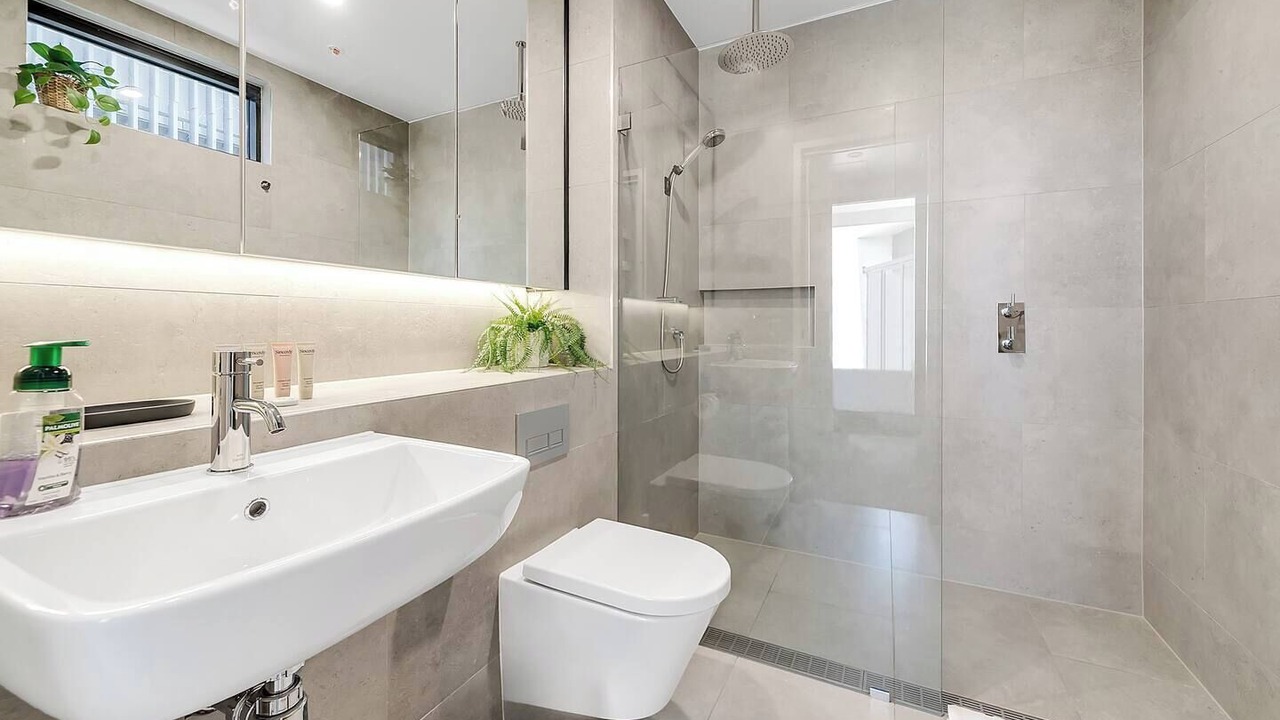 Photo of Bathroom in Mascot