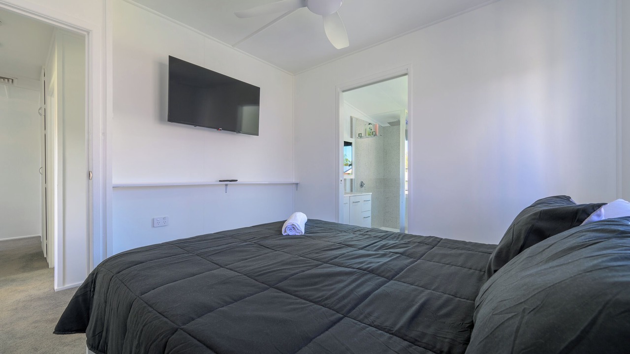 Photo of Bedroom in West Gladstone