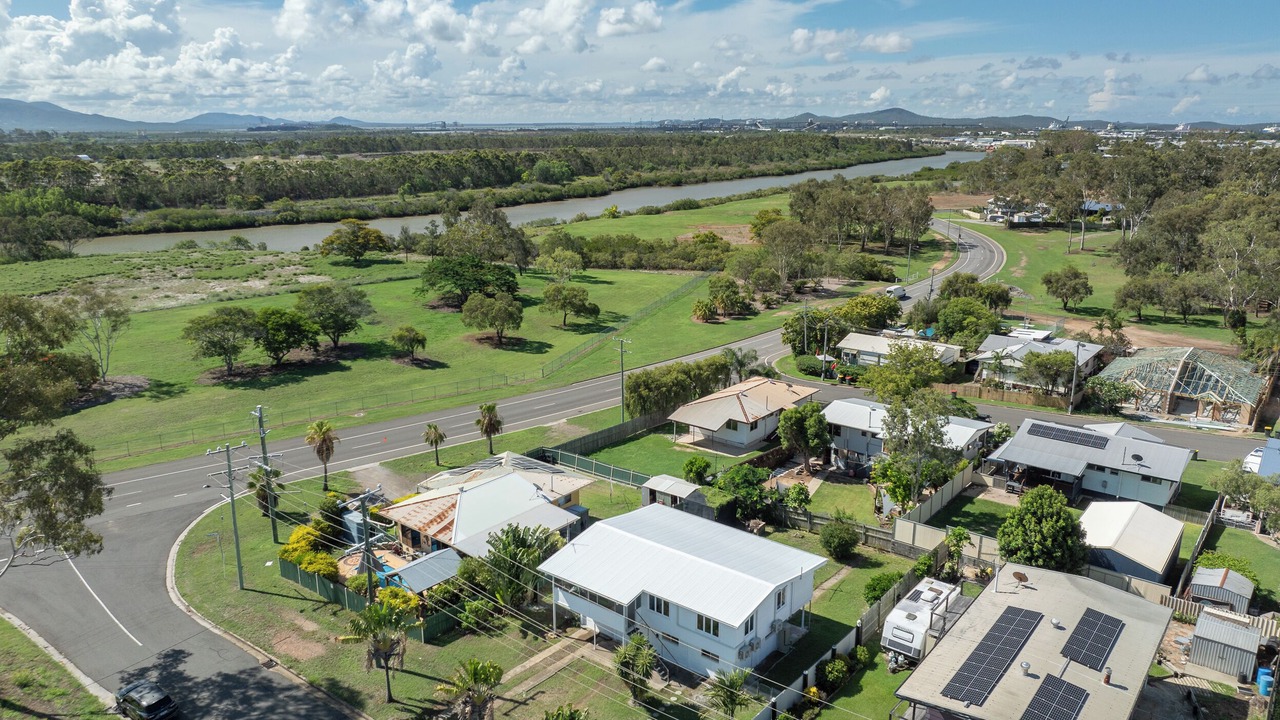 Photo of Outdoor in West Gladstone