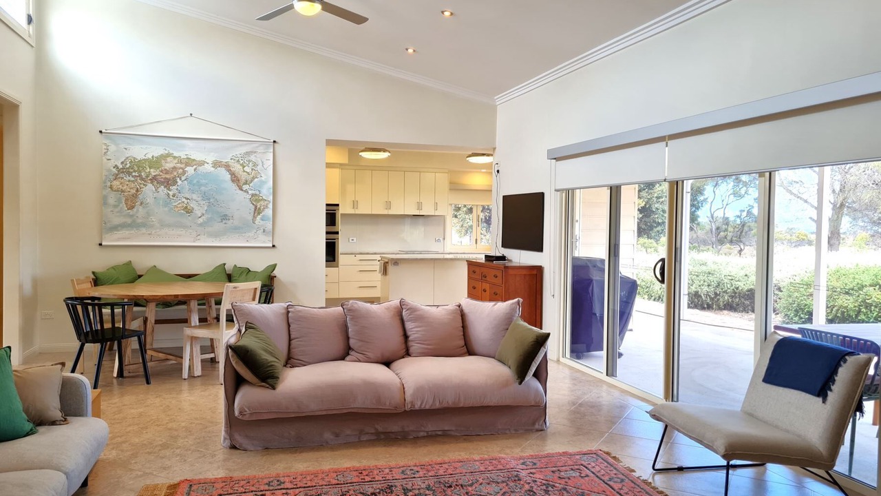 Photo of Livingroom in Dalrymple