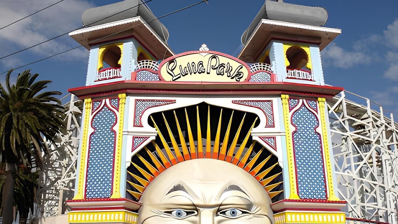 Photo of Others in Elwood
