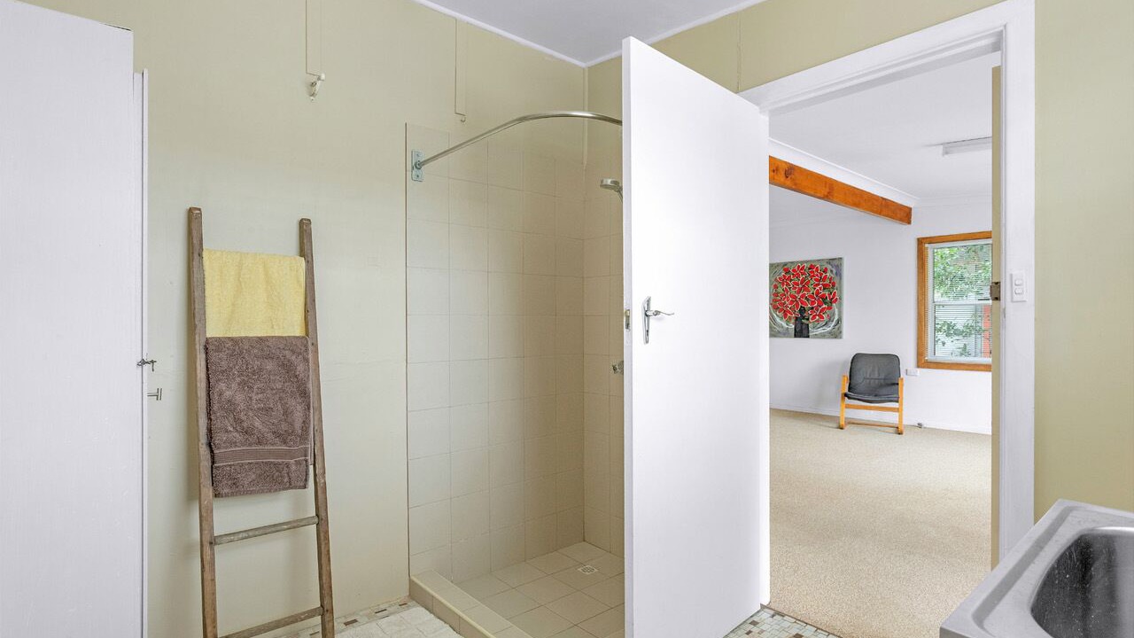 Photo of Bathroom in Burrill Lake