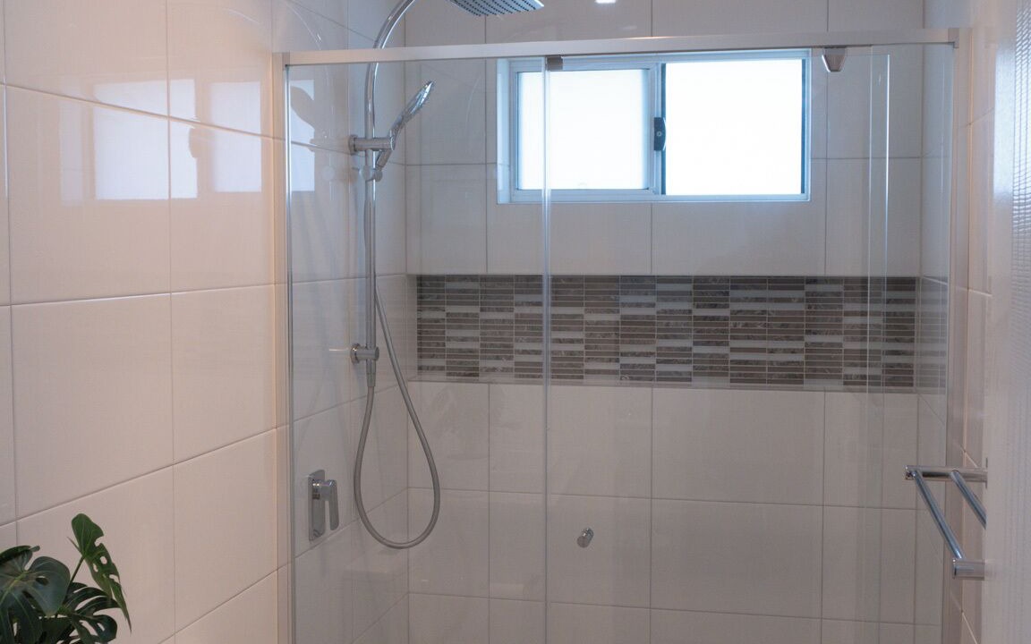 Photo of Bathroom in Gledswood Hills