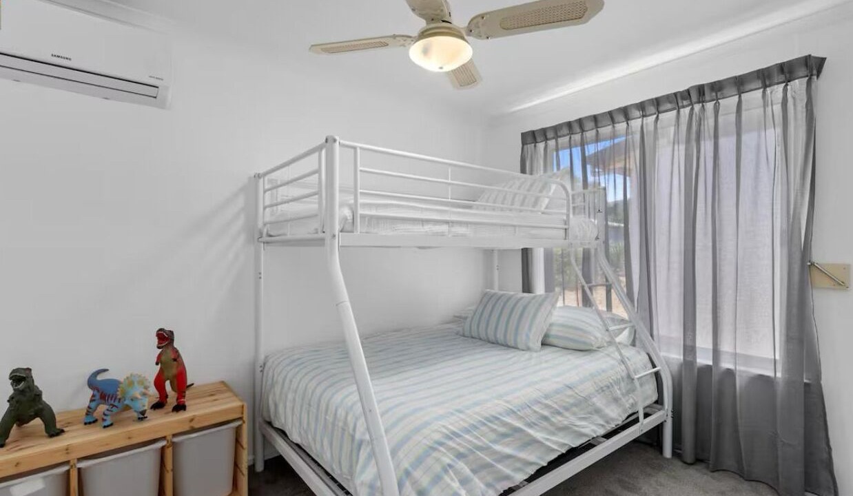 Photo of Bedroom in Moonta Bay