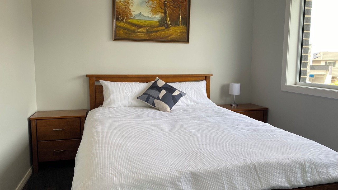 Photo of Bedroom in Gledswood Hills