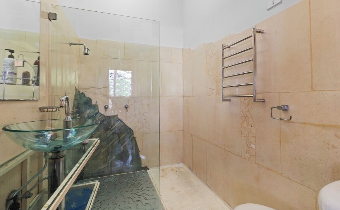 Photo of Bathroom in Dangar Island