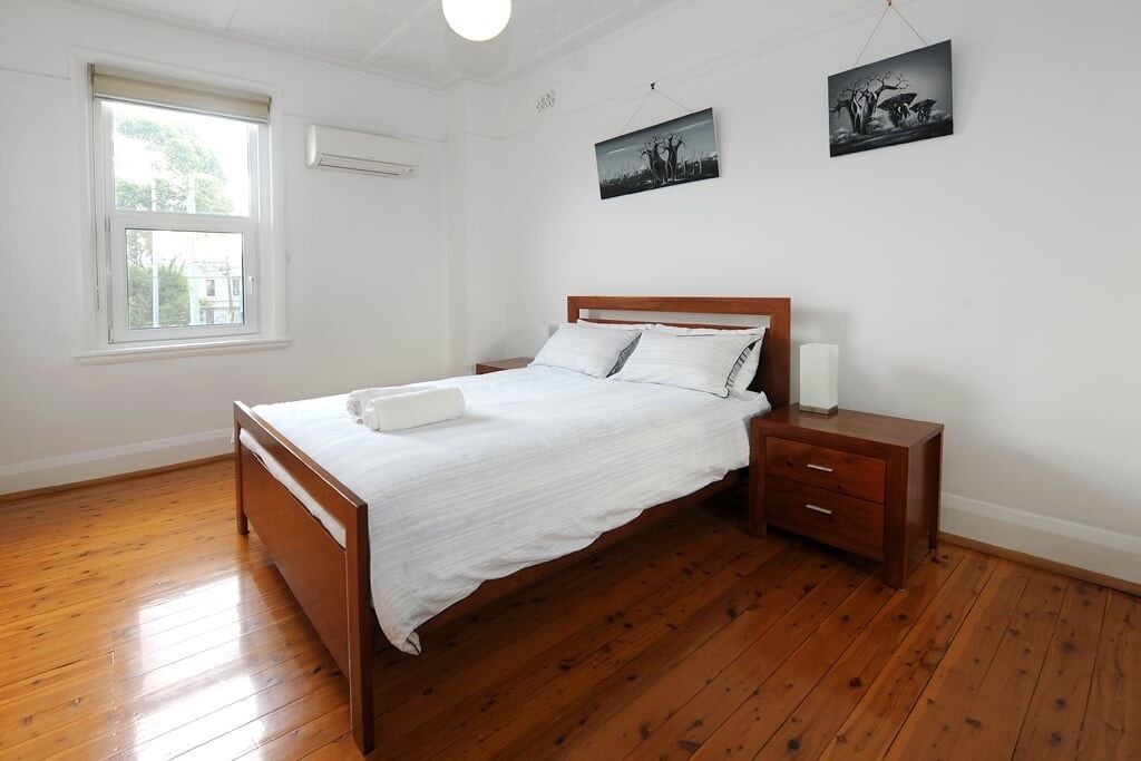 Photo of Bedroom in Newtown