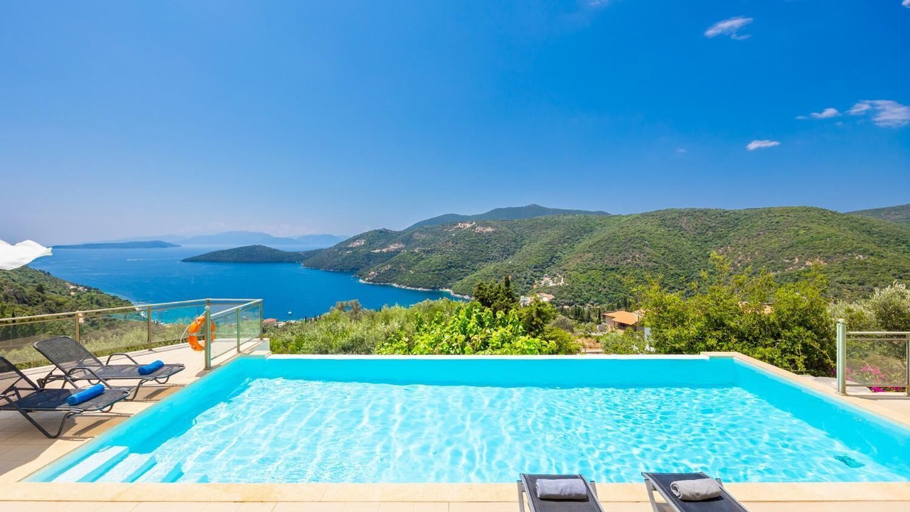 Photo of Outdoor in Mikros Gialos