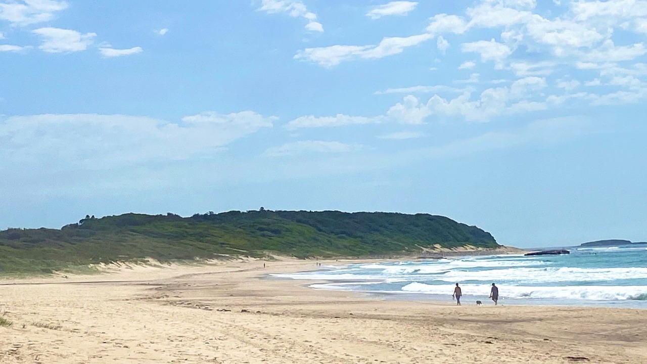 Photo of Others in Caves Beach