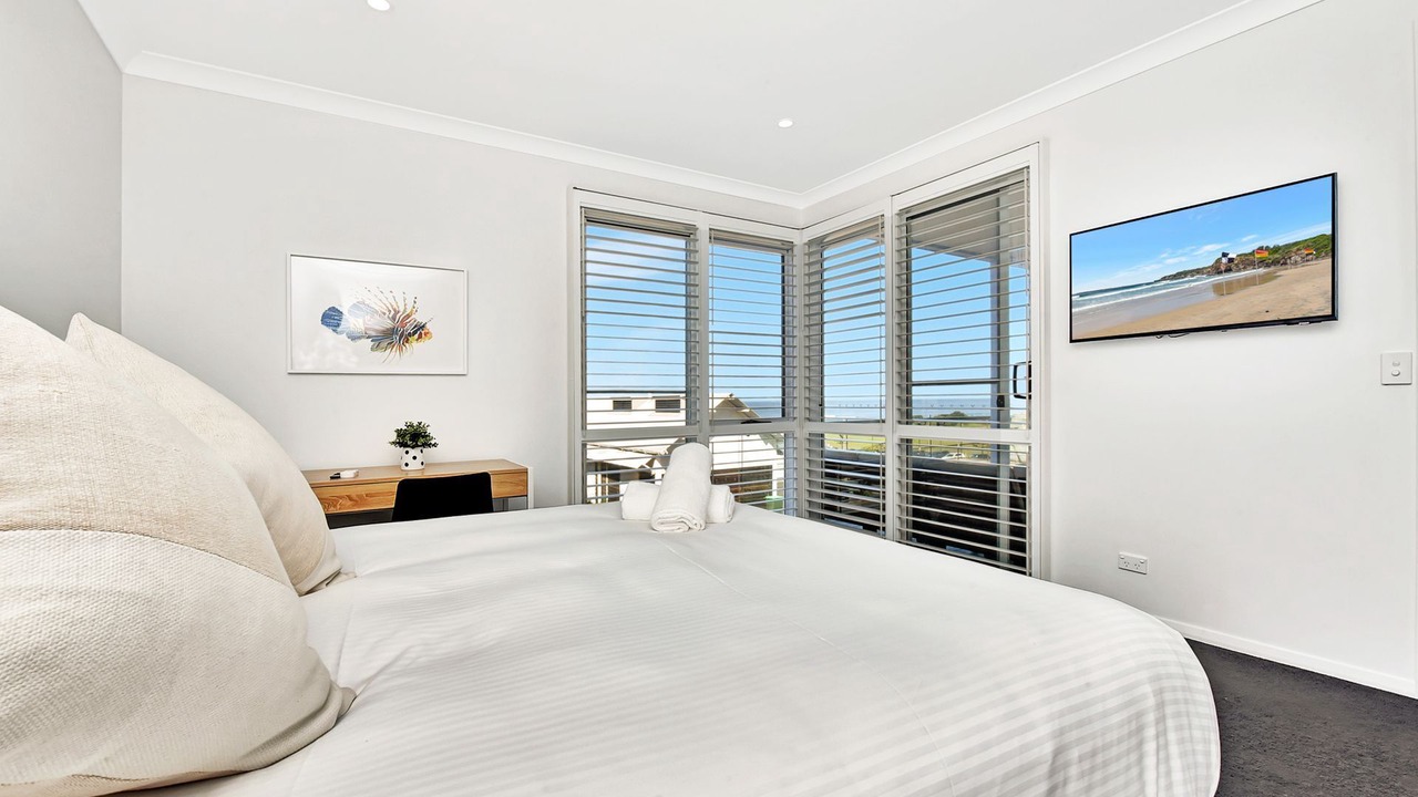 Photo of Bedroom in Caves Beach