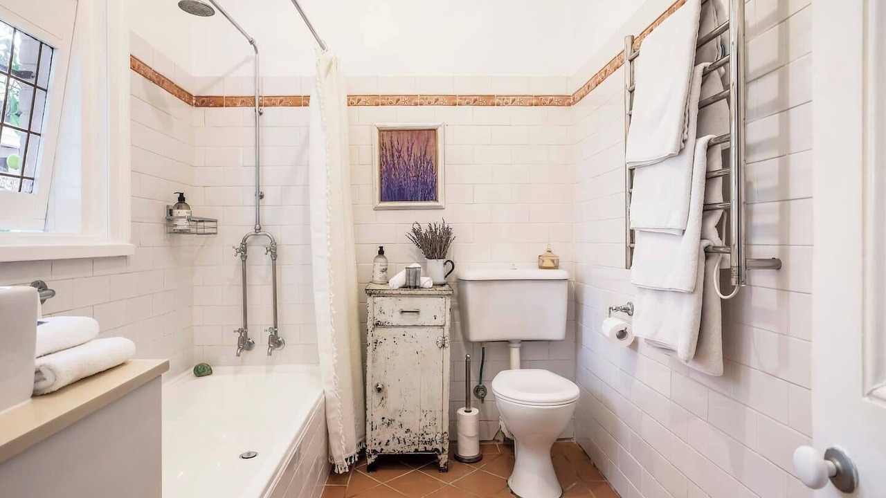Photo of Bathroom in Balmain East