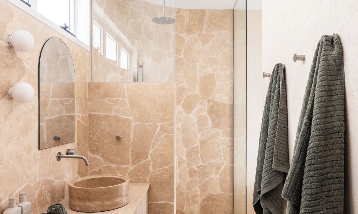 Photo of Bathroom in Burleigh Heads