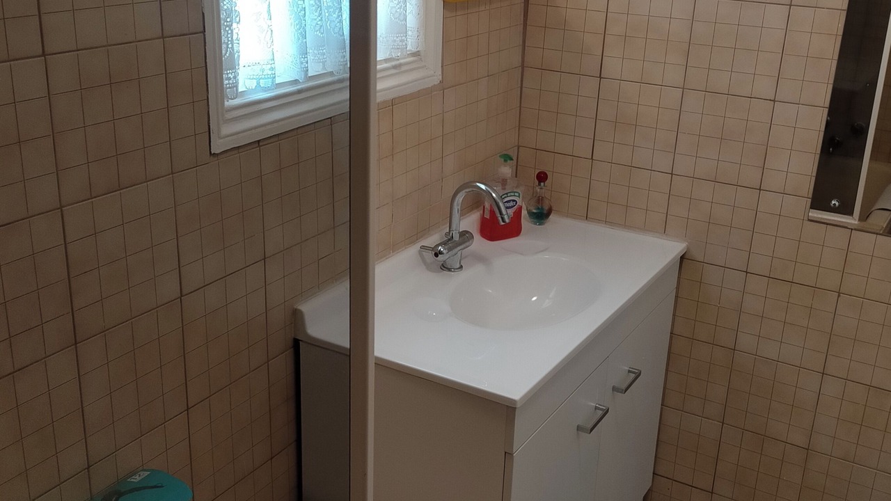 Photo of Bathroom in Wallaroo