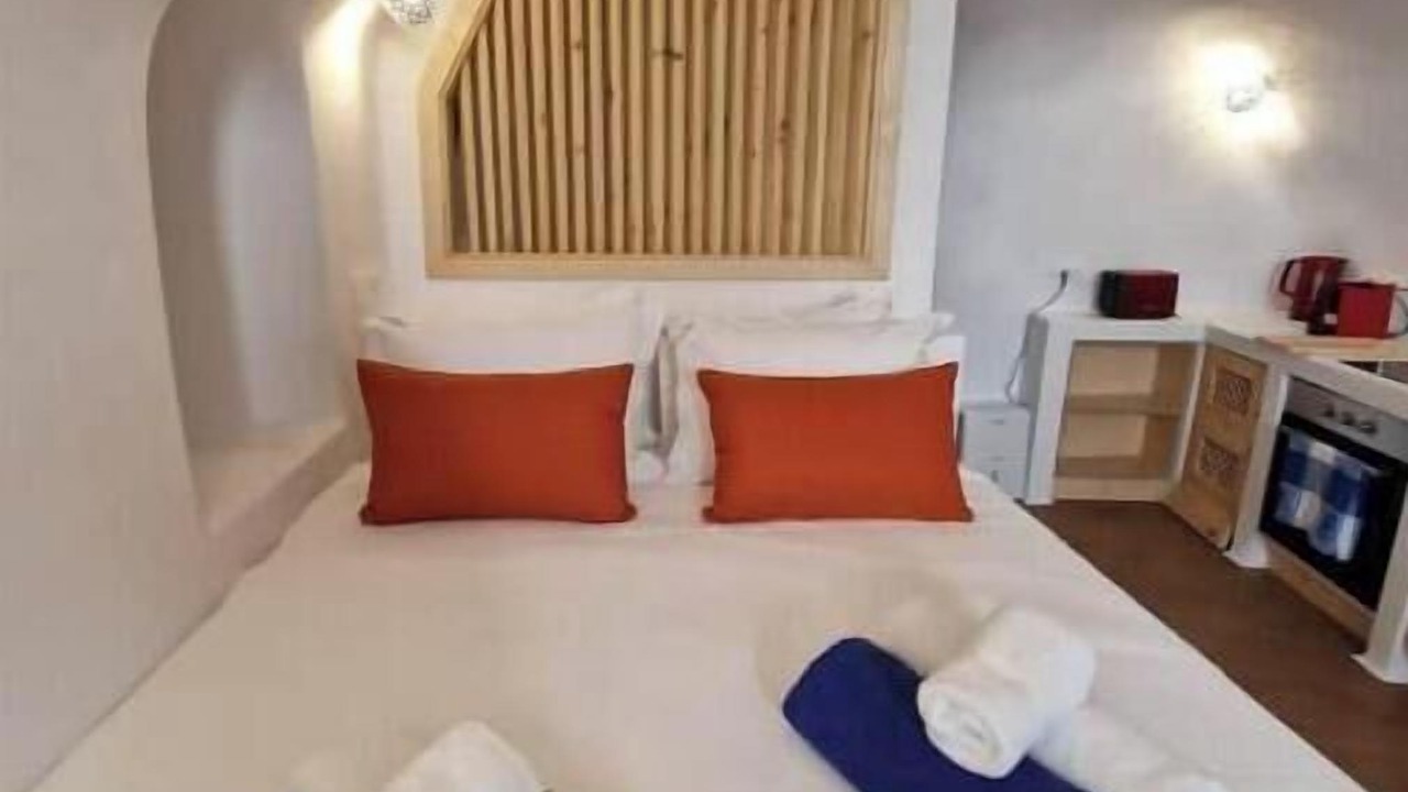 Photo of Bedroom in Emporio