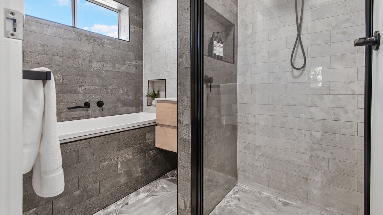 Photo of Bathroom in Lake Albert