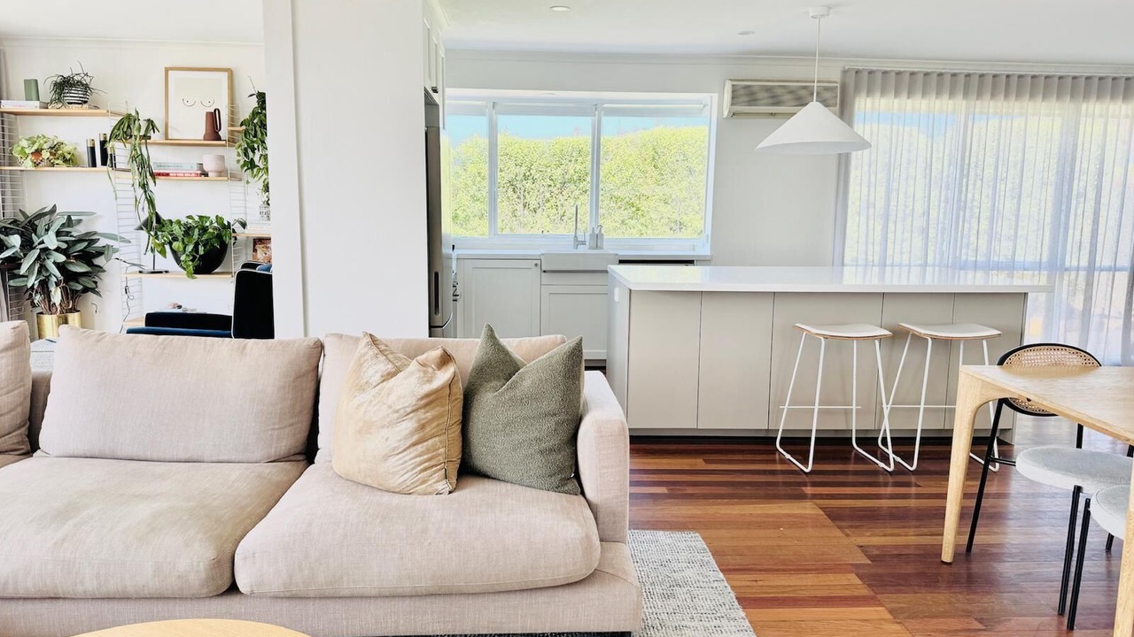 Photo of Livingroom in Clifton Springs