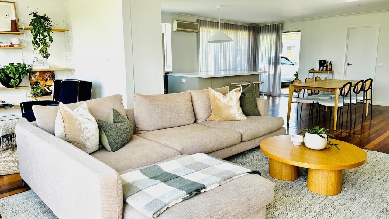 Photo of Livingroom in Clifton Springs