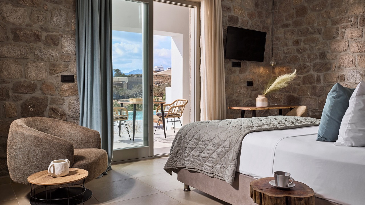 Photo of Bedroom in Adamas