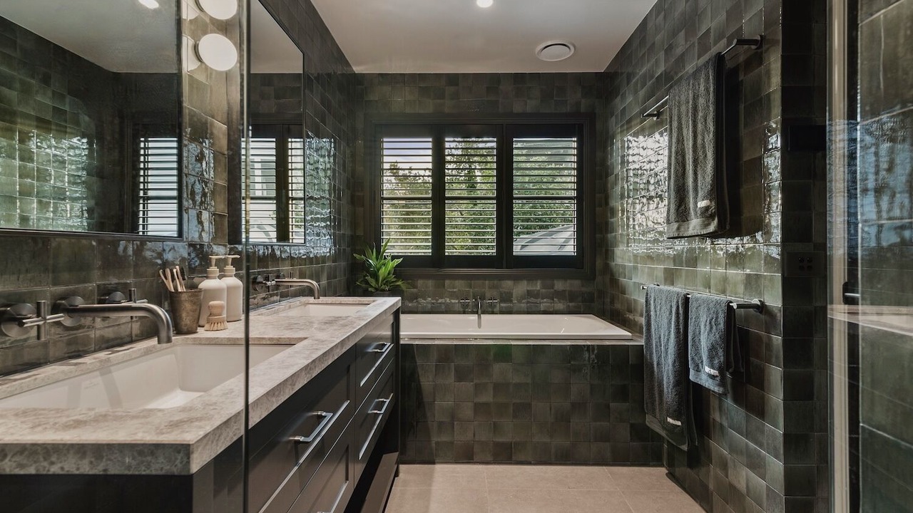 Photo of Bathroom in Red Hill