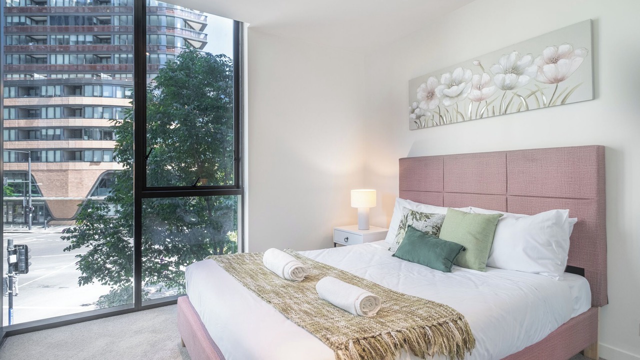 Photo of Bedroom in Docklands
