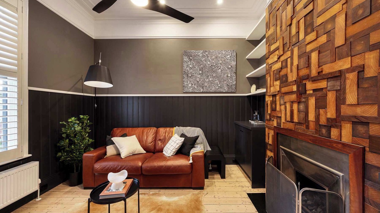 Photo of Livingroom in Carlton South