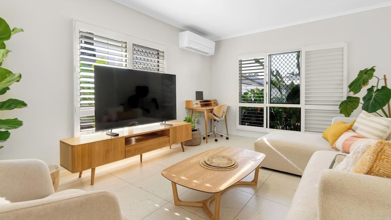 Photo of Livingroom in Palm Cove