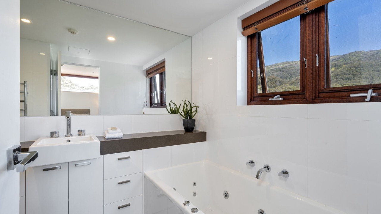 Photo of Bathroom in Thredbo