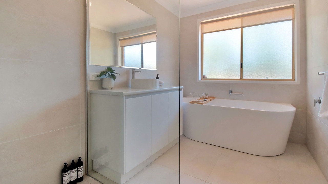 Photo of Bathroom in Bourkelands