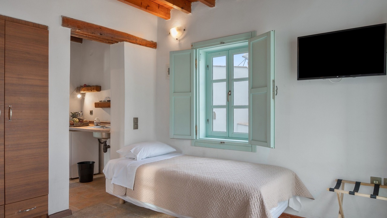Photo of Bedroom in Skala
